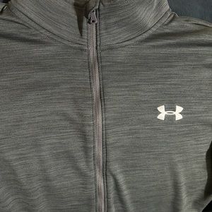 Under Armour Women’s Long-sleeve quarter zip size Small gray